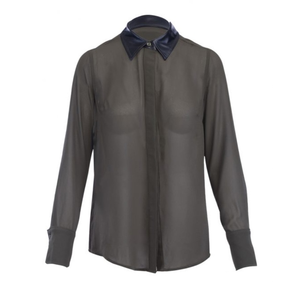 House Of Harlow 1960 Boyfriend Blouse Khaki NWT - Picture 3 of 4